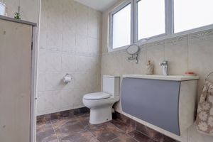 Bathroom- click for photo gallery